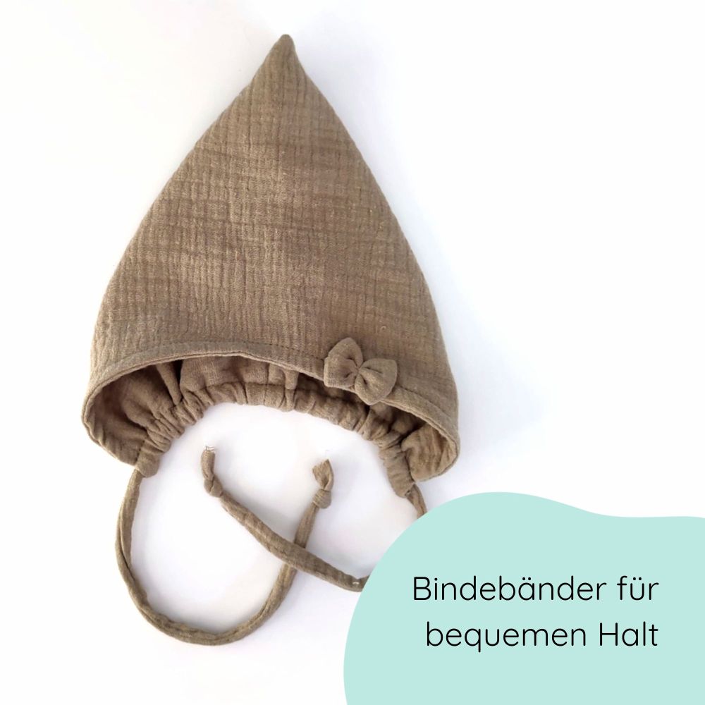 Detailfoto Pixiemütze aus Musselin – Babymütze mit Bindebändern & Schleife in salbei