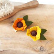 Blumenspange aus Filz in gelb und Orange