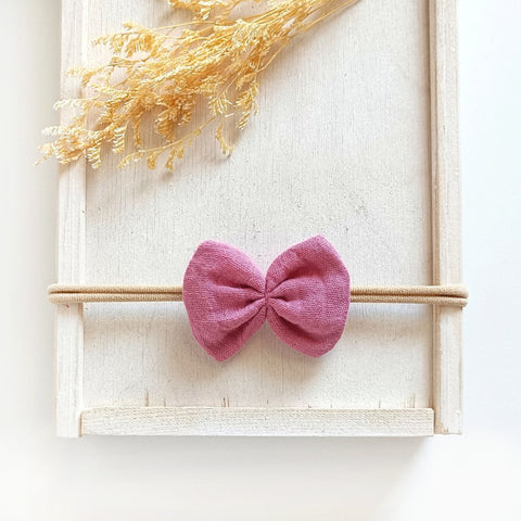 Haarschleife für Babys aus Musselin in der Farbe rosa
