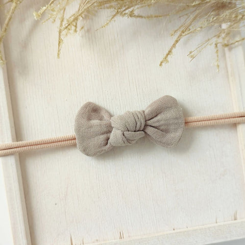 Baby hair bow | knot | taupe