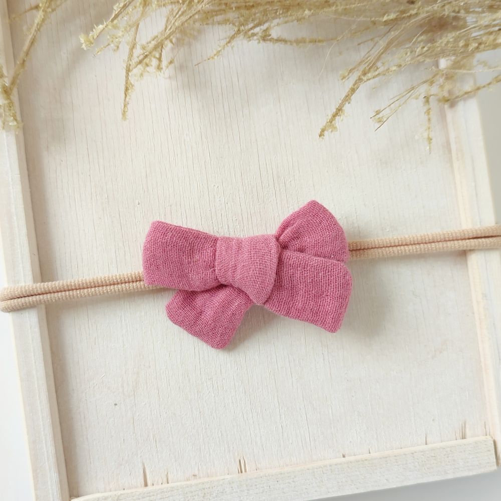 kleine Haarschleife für Babys in rosa
