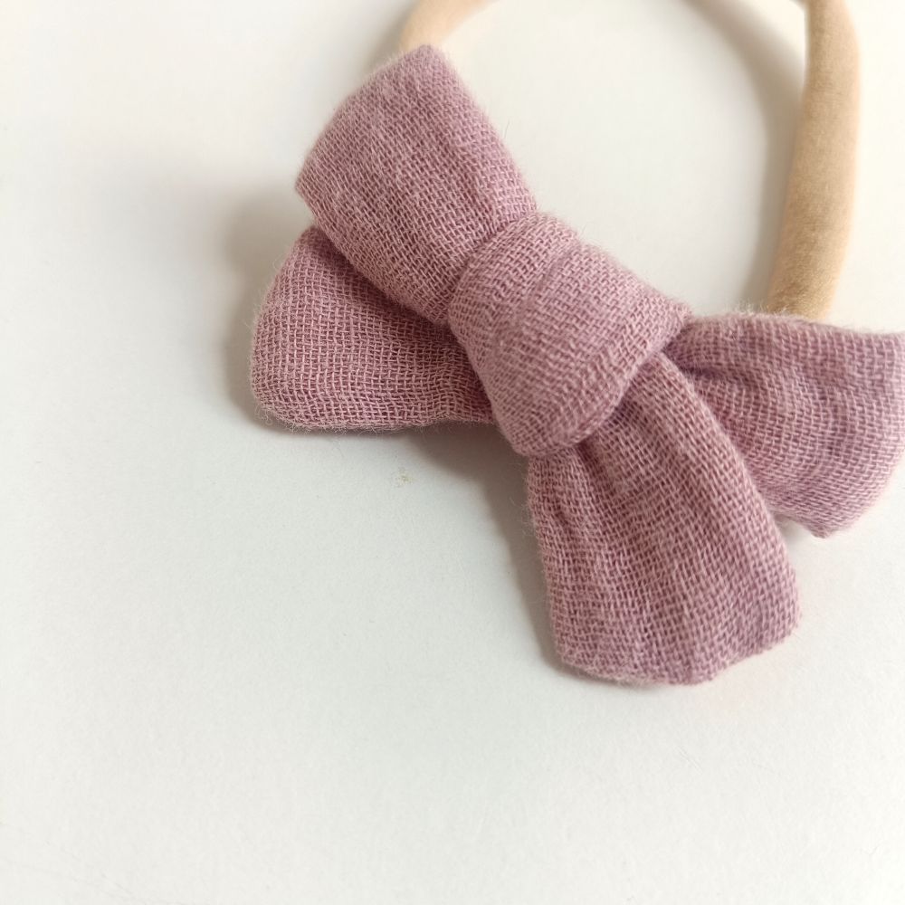 Hair bow | MIDI | Alligator clip or hair tie | beige