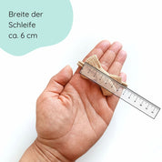 Haarschleife aus Musselin für Babys in der Farbe sand Detailbild