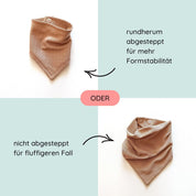 Dreieckstuch aus weicher Baumwolle mit feinem Lochmuster und Druckknöpfen in beige