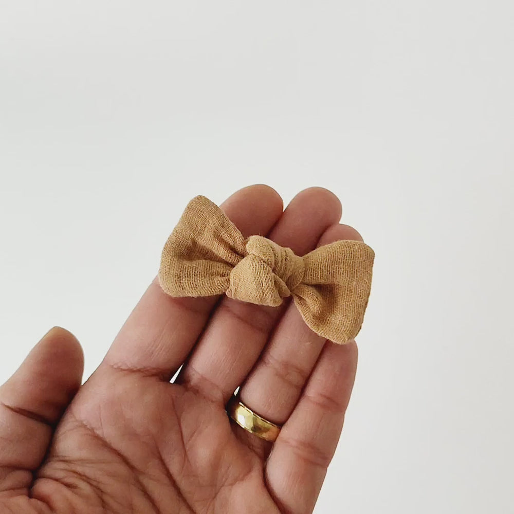Haarschleife Knoten | Alligatorclip oder Haargummi| camel
