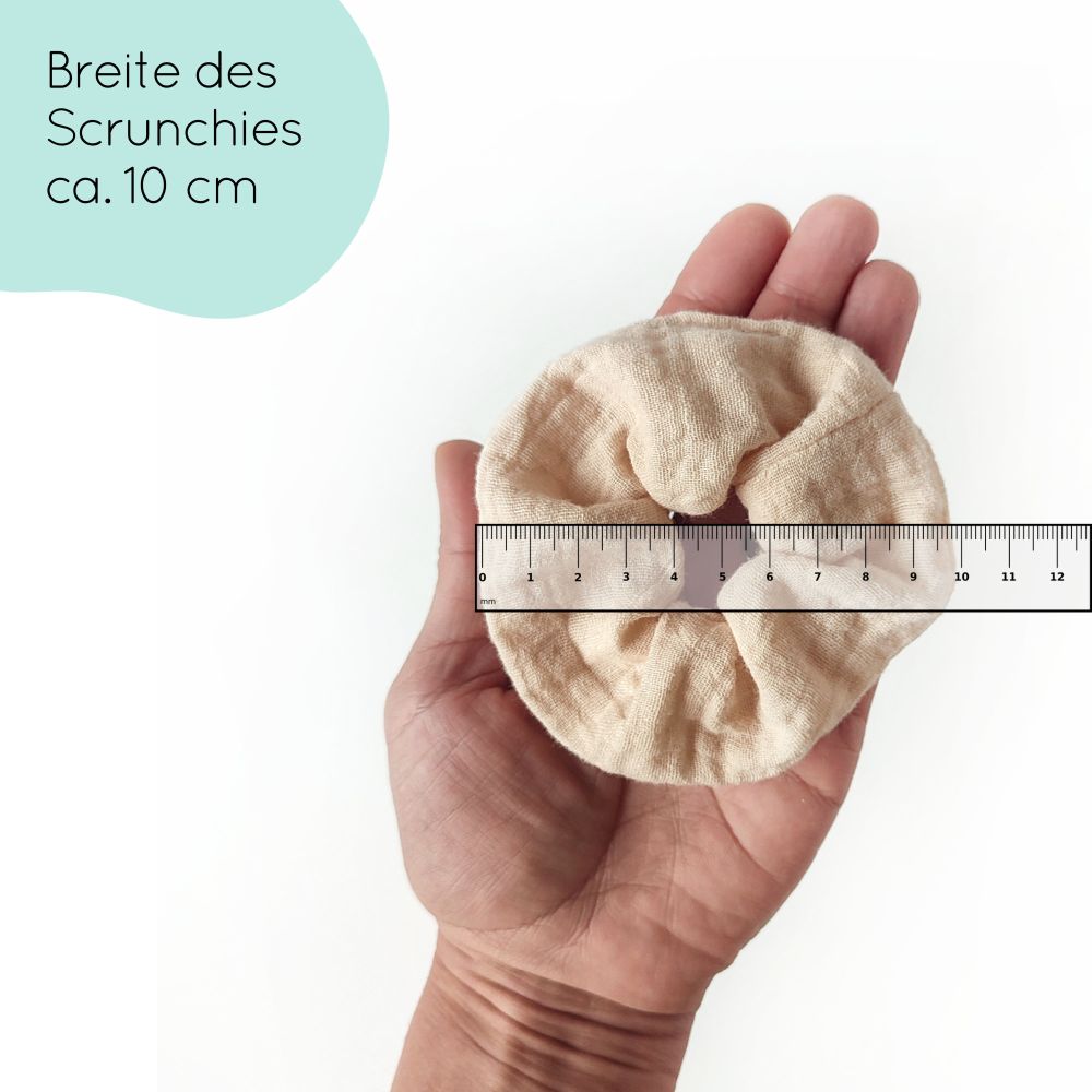 small scrunchie for children | beige